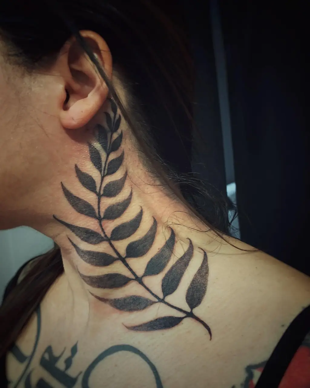 Leaf Neck Tattoo Women