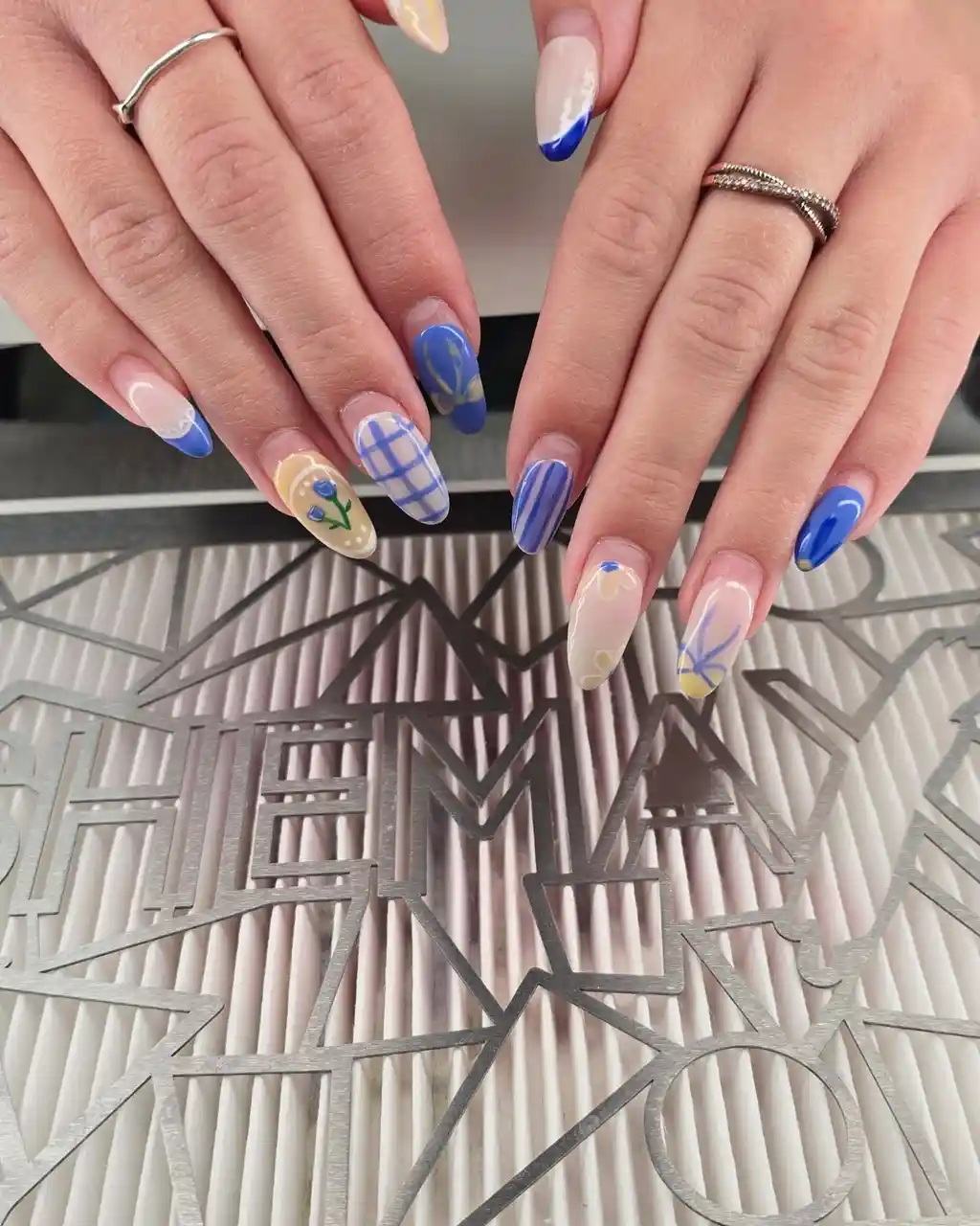 Blue Vibes Summer Nails