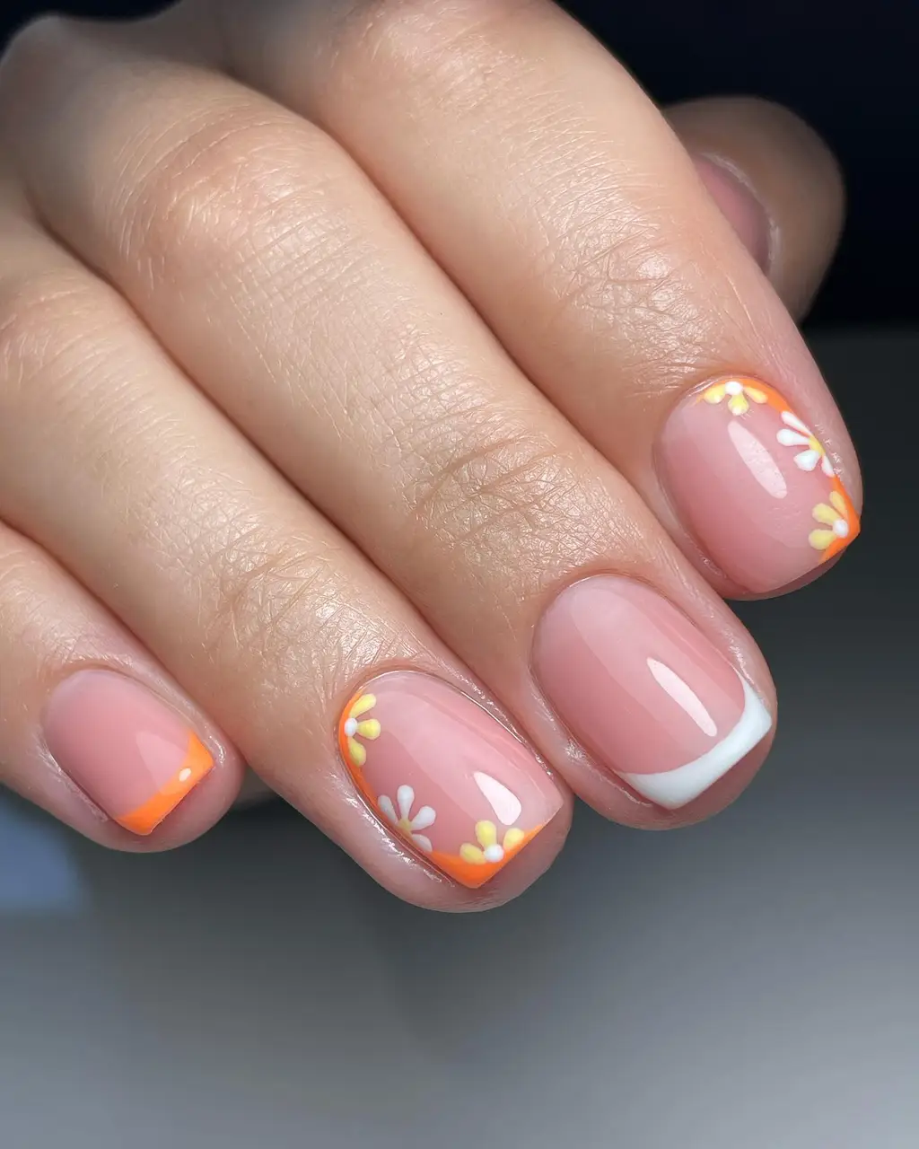 Mini Floral June Nails