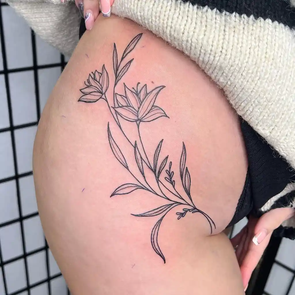 Elegant Floral Outline Hip Tattoos Women