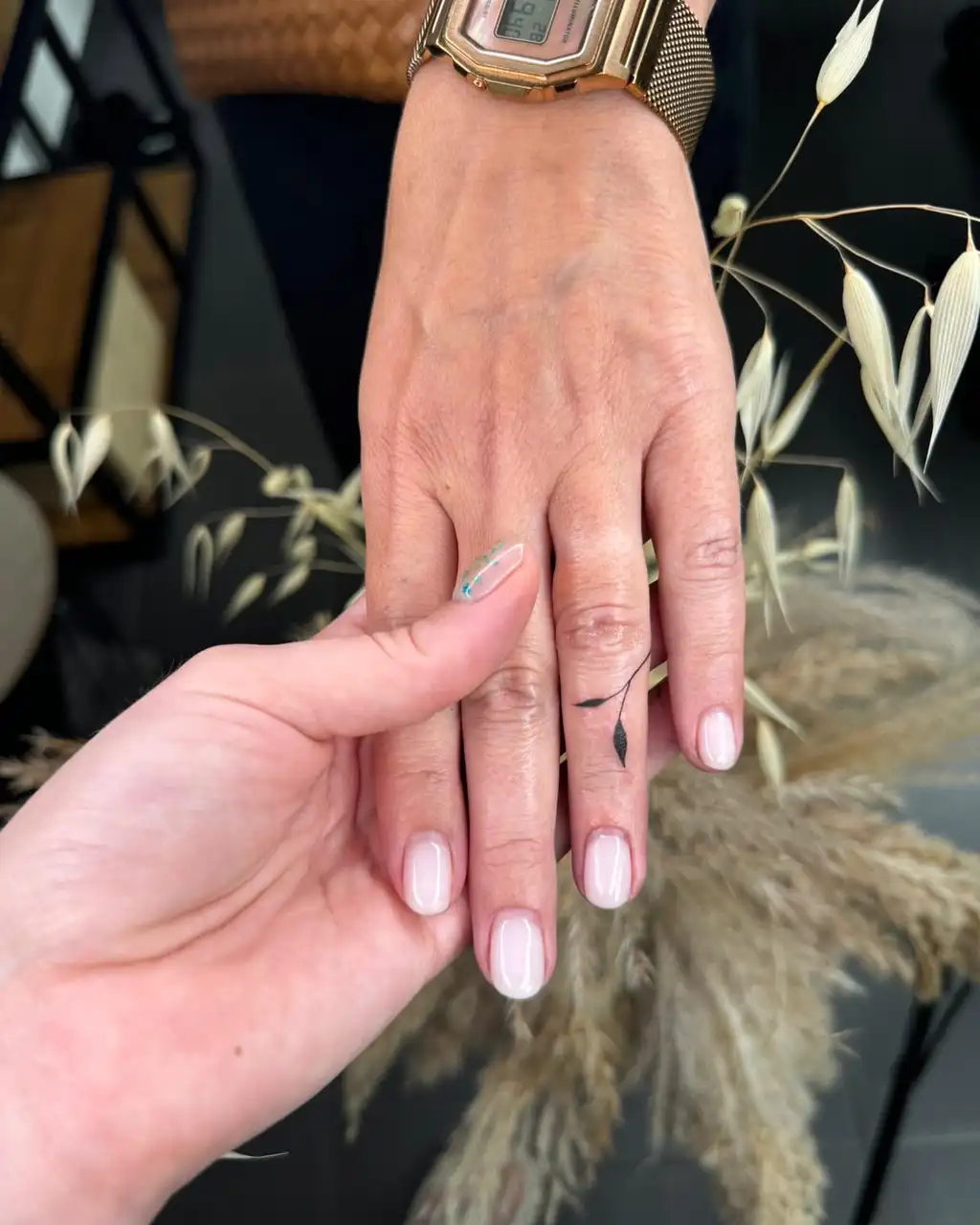 Finger Tattoos for Women with Leaf Design
